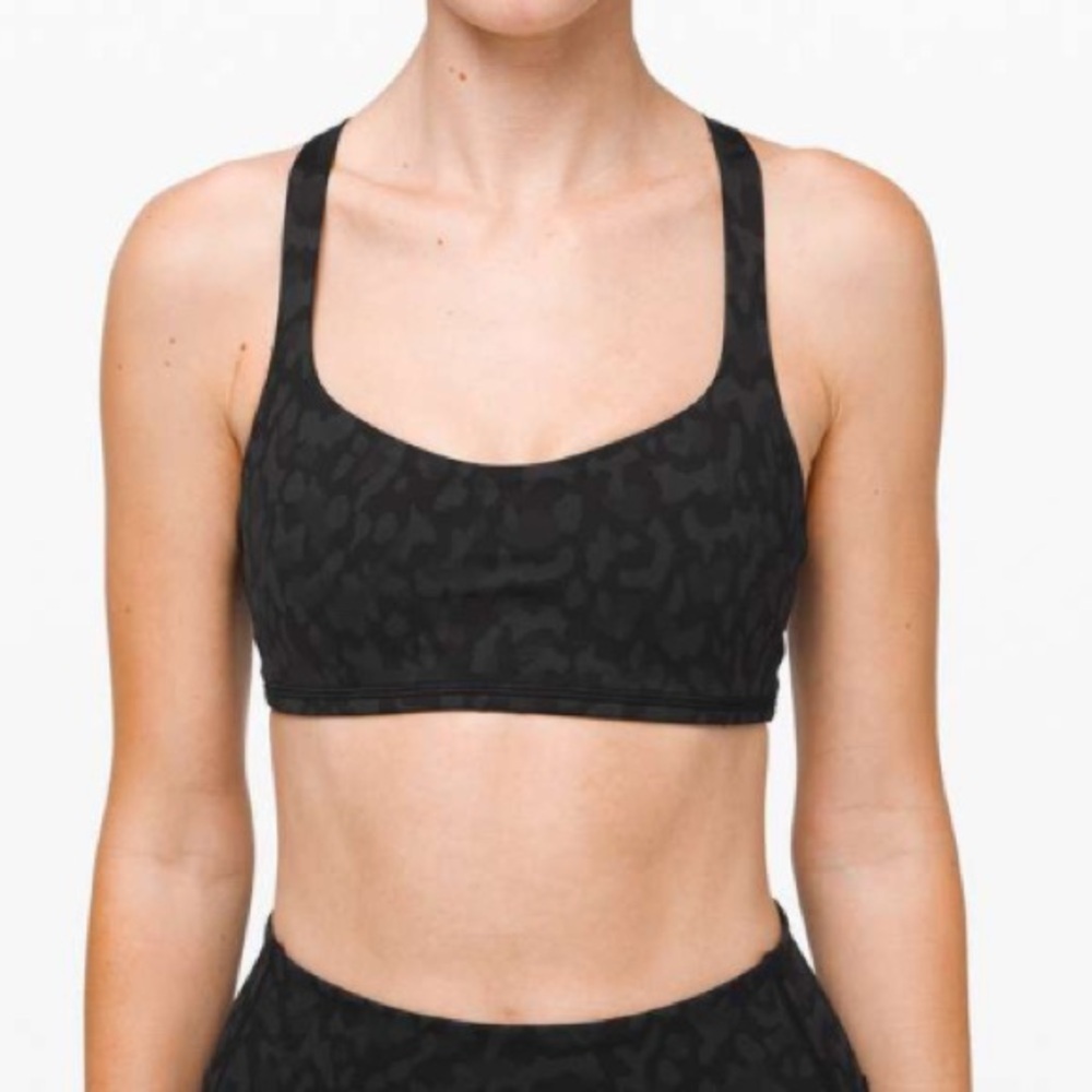 Lululemon Free To Be Bra black camo size 6 small strappy light support